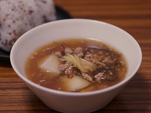 里芋と豚ひき肉のあったか生姜スープ